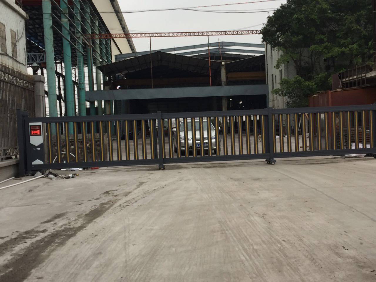 公主岭市公主岭市济南分段平移门