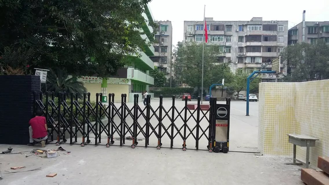 公主岭市公主岭市深圳市伸缩门